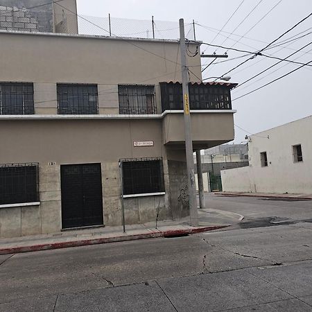 Hotel Galilea El Centro グアテマラシティ エクステリア 写真