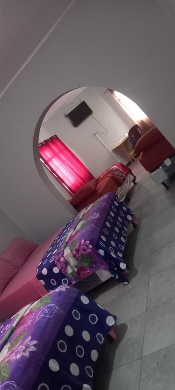 Hotel Galilea El Centro グアテマラシティ エクステリア 写真
