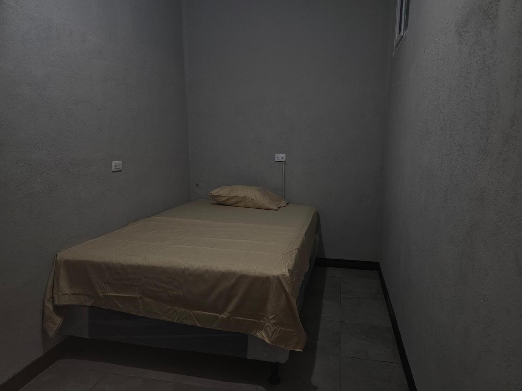 Hotel Galilea El Centro グアテマラシティ エクステリア 写真
